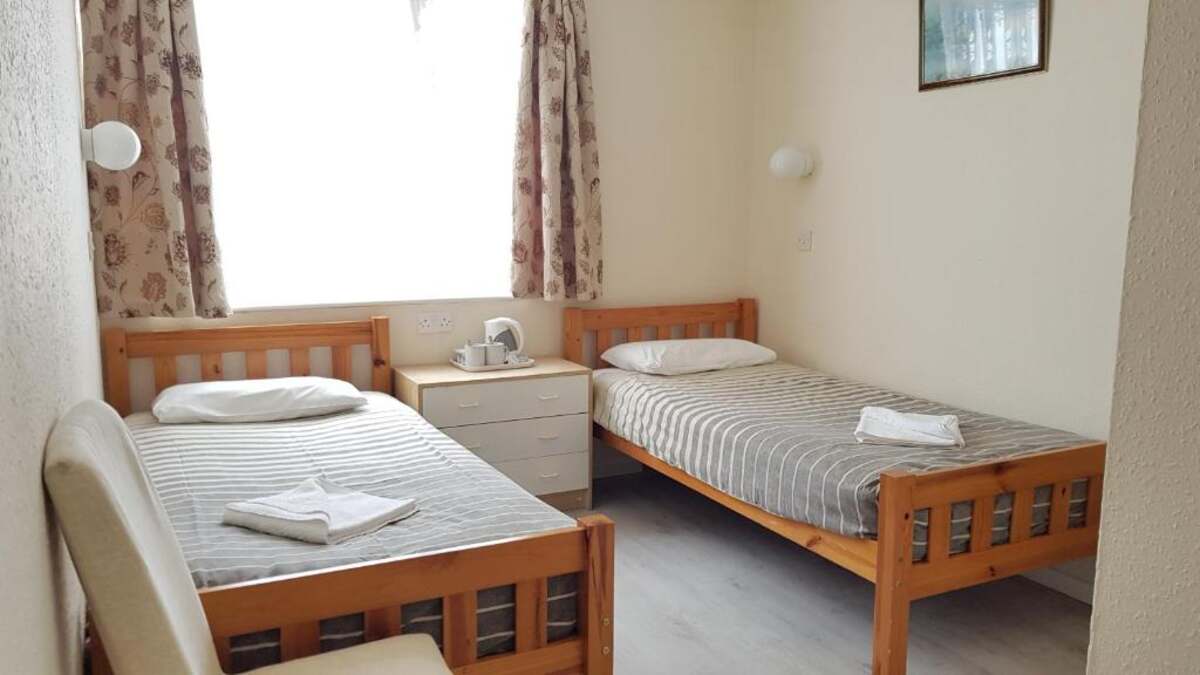 Guest room at Malvern Hotel, Sandown (2)